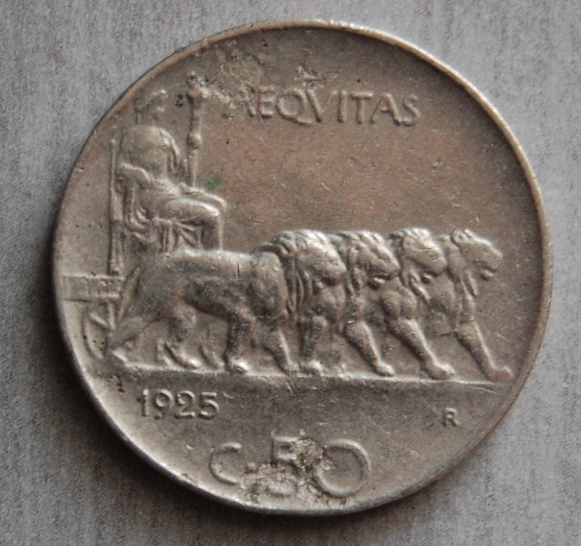  Italien 50 Centesimo 1925  KM-Nr. 61.1 glatter Rand   