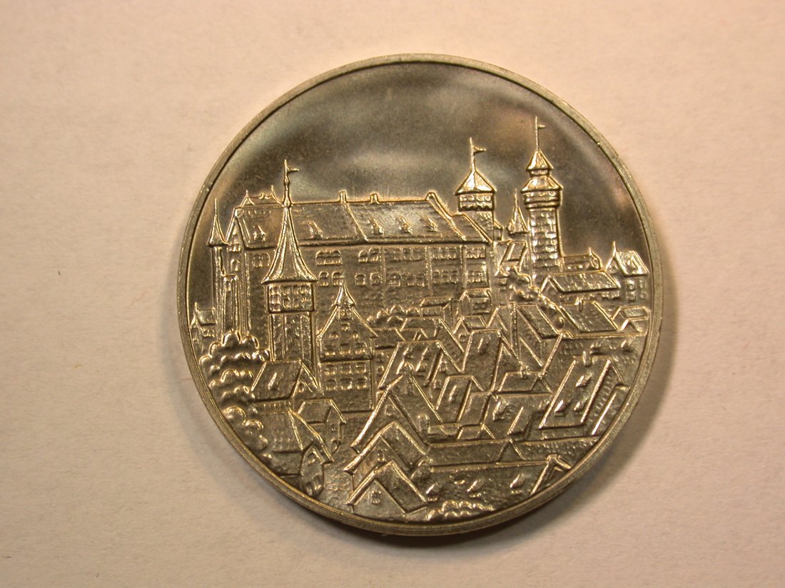 D09 Nürnberg Medaille 1972 der VDM (Vereinigte Deutsche Metallwerke) in ST-fein in Originalbilder