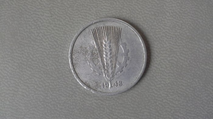  10 Pfennig DDR 1948 A(k695)   