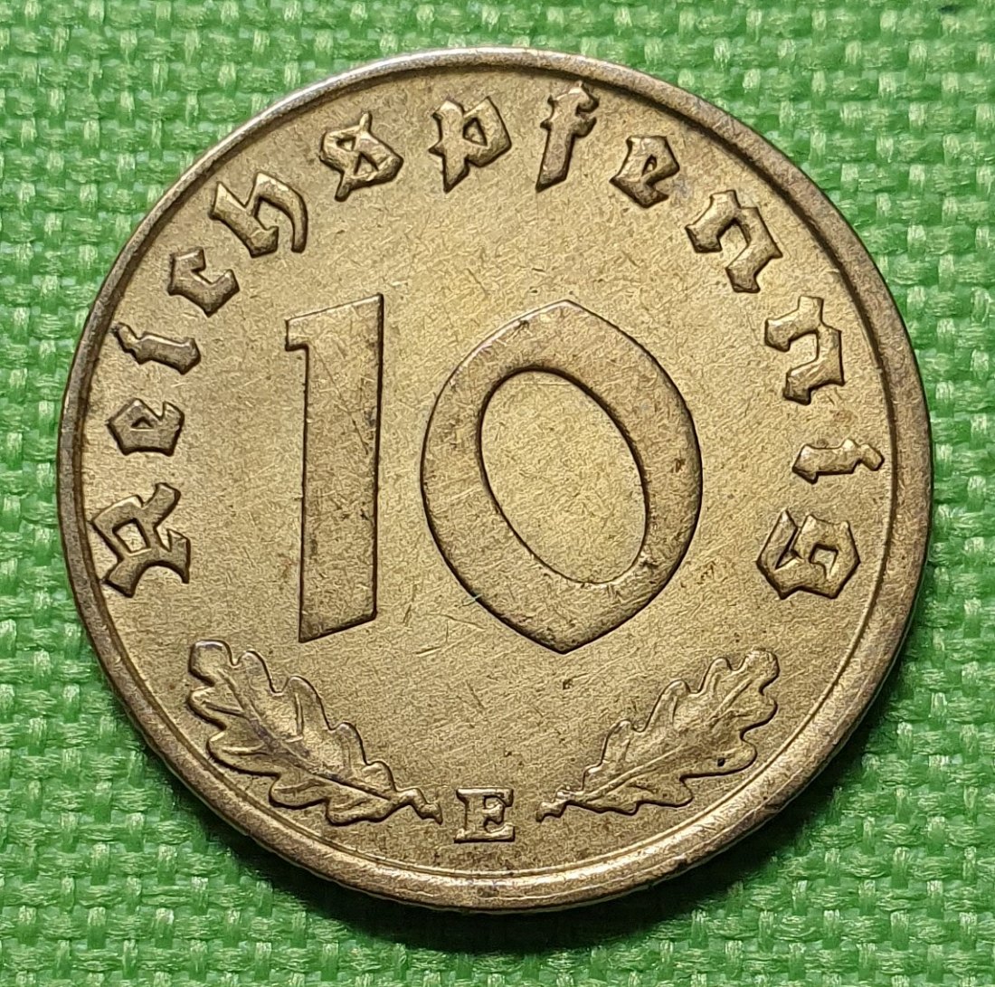 Drittes Reich: 10 Reichspfennig 1938 E Deutsches Reich vorzügliche Münze Original dezentriert