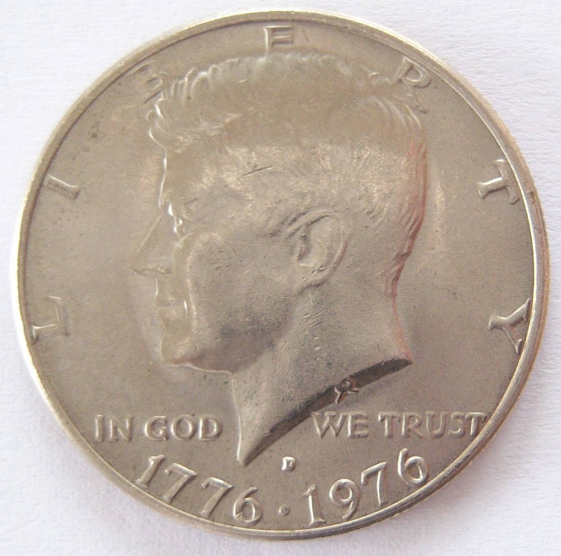  USA Kennedy 1/2 Half Dollar 1976 D   