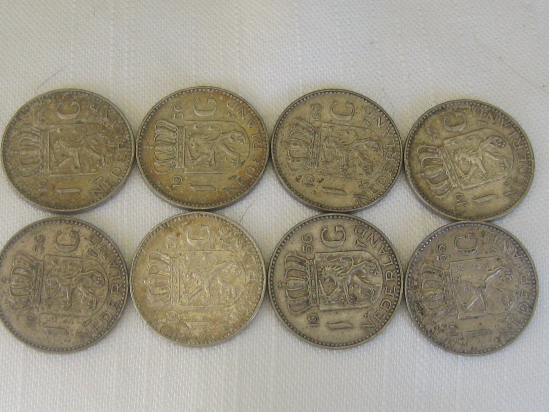 Niederlande 1 Gulden; 8 Stück ; 720er Silber;je 6,5 Gramm