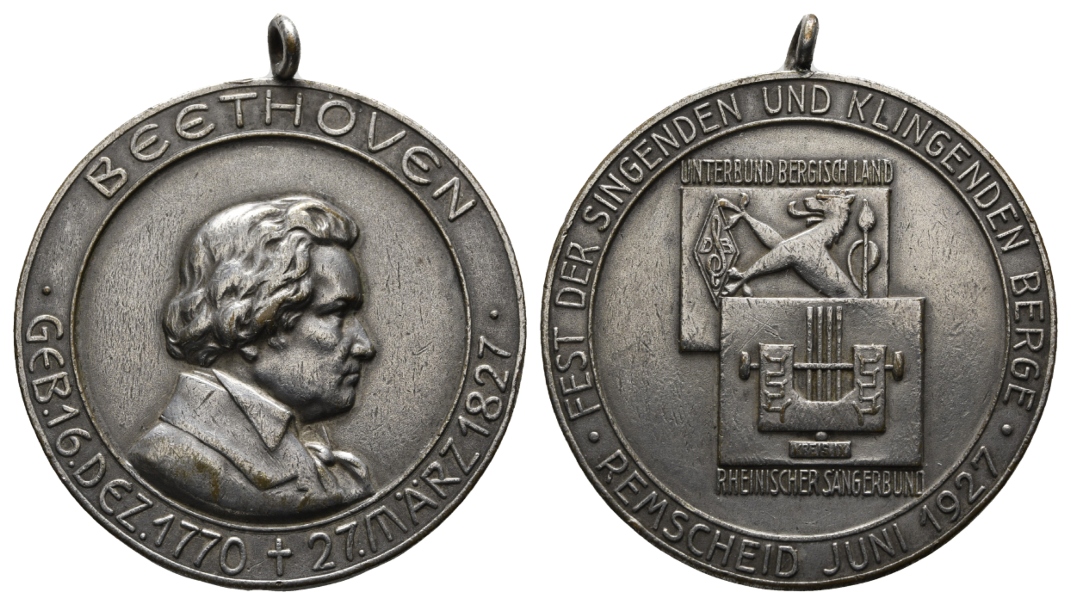  Medaille 1927; Beethoven versilbert, 48,90 g, Ø 50,5 mm; tragbar   