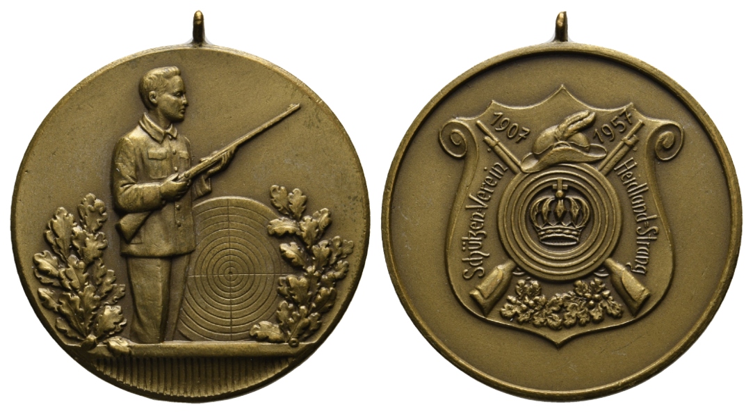  Heidland-Strang; Schützenmedaille 1957, Bronze, tragbar; 23,04 g  Ø 38,8 mm   