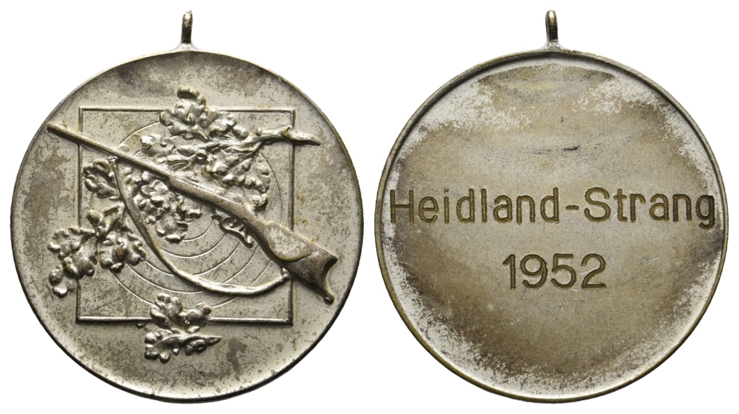  Heidland-Strang; Schützenmedaille 1952, Messing versilbert, tragbar; 22,90 g, Ø 38,9 mm   
