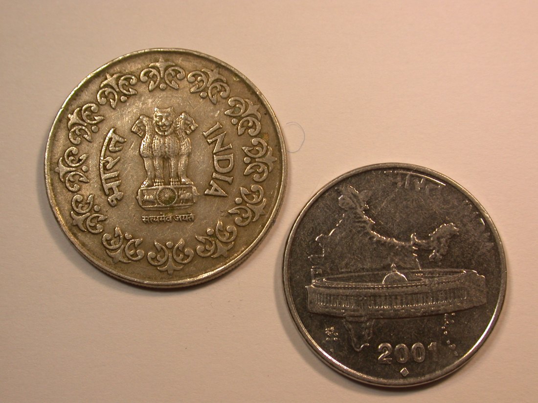  E22  Indien  2 x 50 Paise  1984 + 2001   Originalbilder   