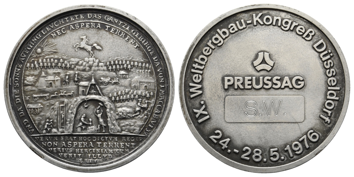  Düsseldorf-Preussag, Bergbau-Medaille 1976; versilbert patiniert, 29,93 g, Ø 51,7 mm   