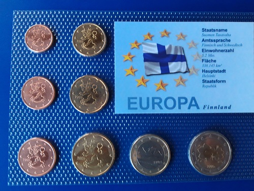  Finnland - KMS 1 ct - 2 Euro 2006 acht Münzen unzirkuiert in Noppenfolie   