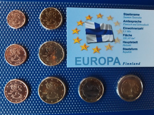  Finnland - KMS 1 ct - 2 Euro aus 2005,2006,2007+2010 acht Münzen unzirkuiert in Noppenfolie   