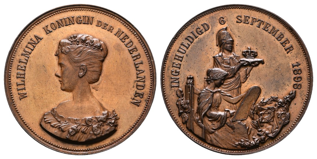  Linnartz Niederlande Wilhelmina Bronzemedaille 1898 a.d.Krönung am 6.9.1898 fstgl Gewicht: 33,3g   