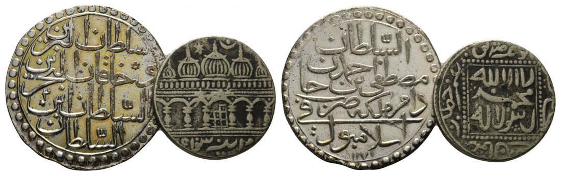  Indien; 2 Kleinmünzen   