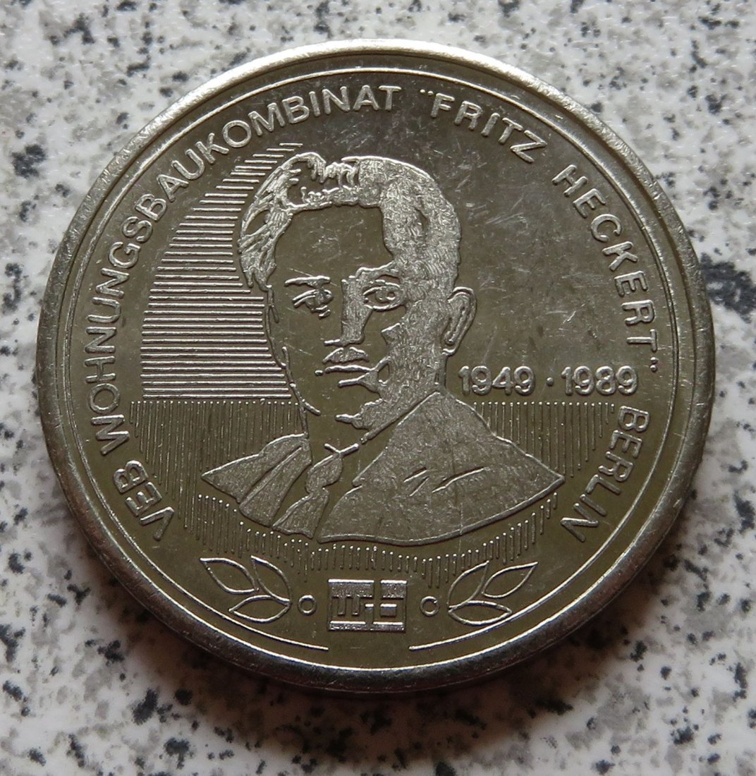  VEB Wohnungsbaukombinat Fritz Heckert Berlin 1949 -1989 / Leninplatz, B152   