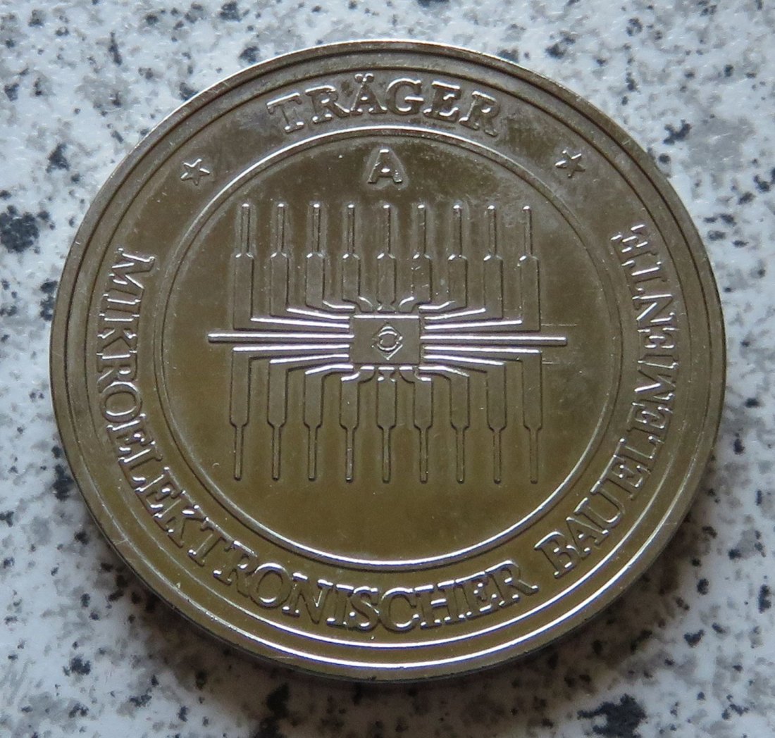  VEB Mikroelektronik Bruno Baum Zehdenick / Träger Mikroelektronischer Bauelemente   