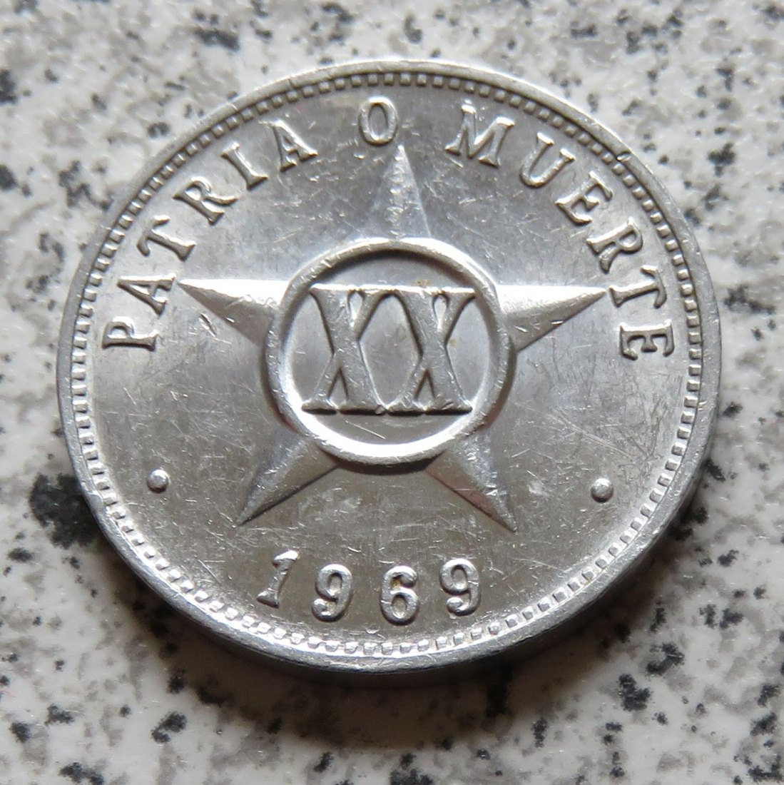  Cuba 20 Centavos 1969, besser   