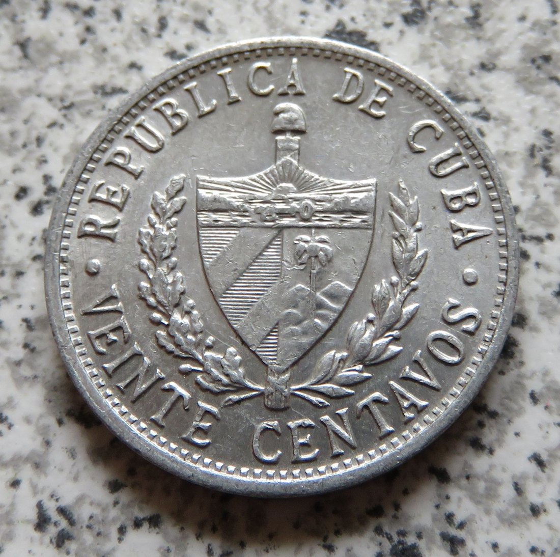  Cuba 20 Centavos 1969   