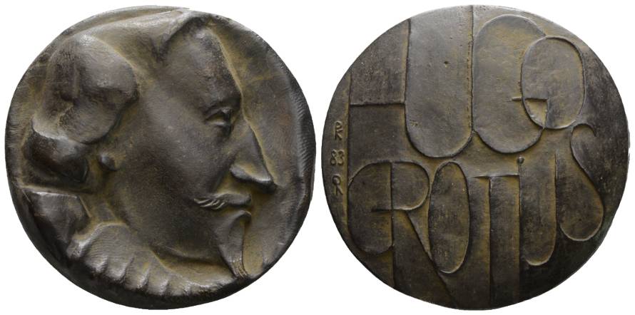  Medaille; Hugo Grotius, Philosoph; Bronze; Ø 66,15 mm; 226 g   