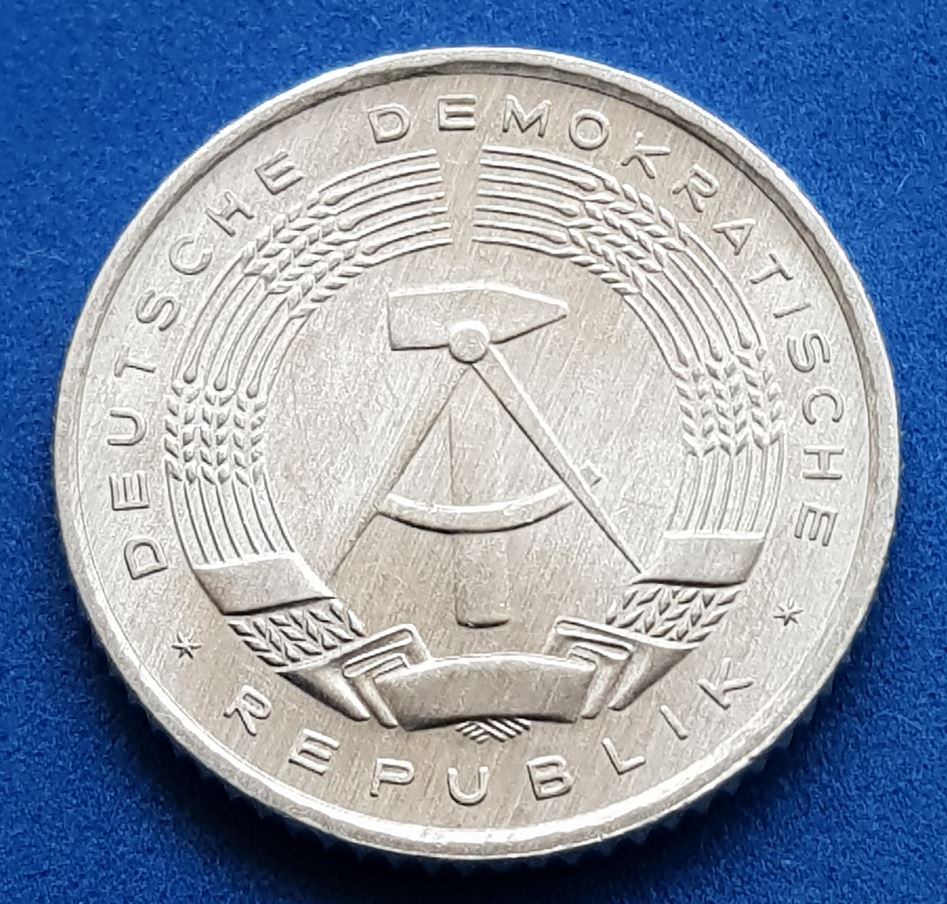  14873(2) 50 Pfennig (DDR) 1982/A in UNC ........................................... von Berlin_coins   