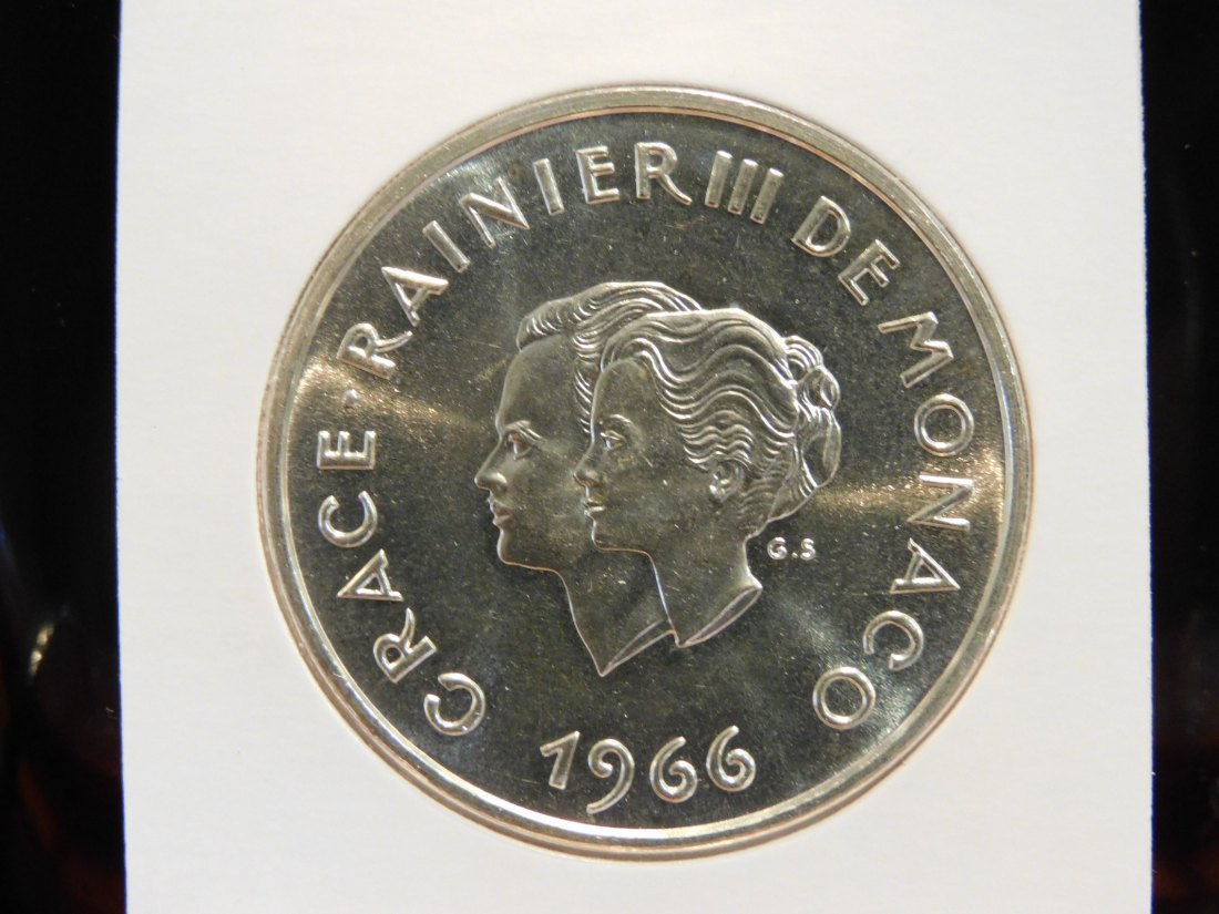 MONACO 10 FRANCS 1966.GRADE-PLEASE SEE PHOTOS.