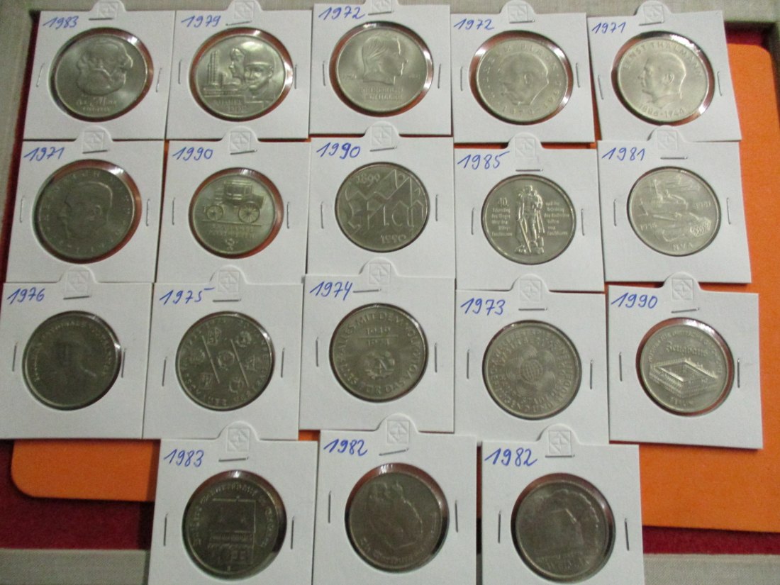  Lot - Konvolut Sammlung DDR Münzen von 5 bis 20 Mark 18 Stück / T6   