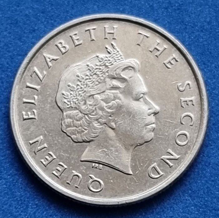  11723(1) 10 Cents (East Caribbean States / Segler Golden Hind) 2004 in ss-vz ...... von Berlin_coins   