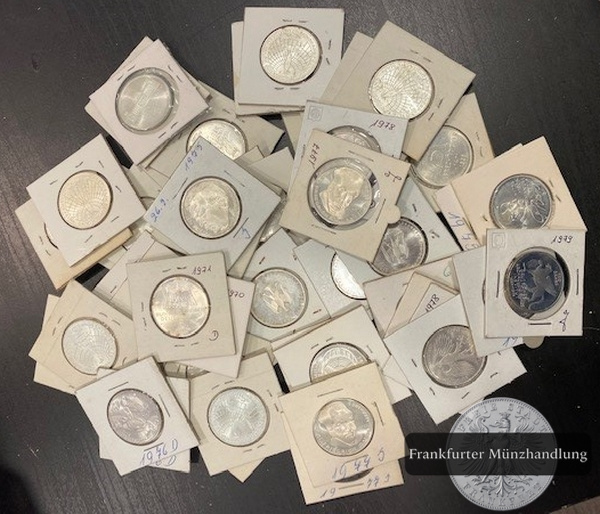  Deutschland  50 x 5 DM  1951-1974(Gedenkmünzen/Kursmünzen) FM-Frankfurt  Feingewicht: 350g Silber   