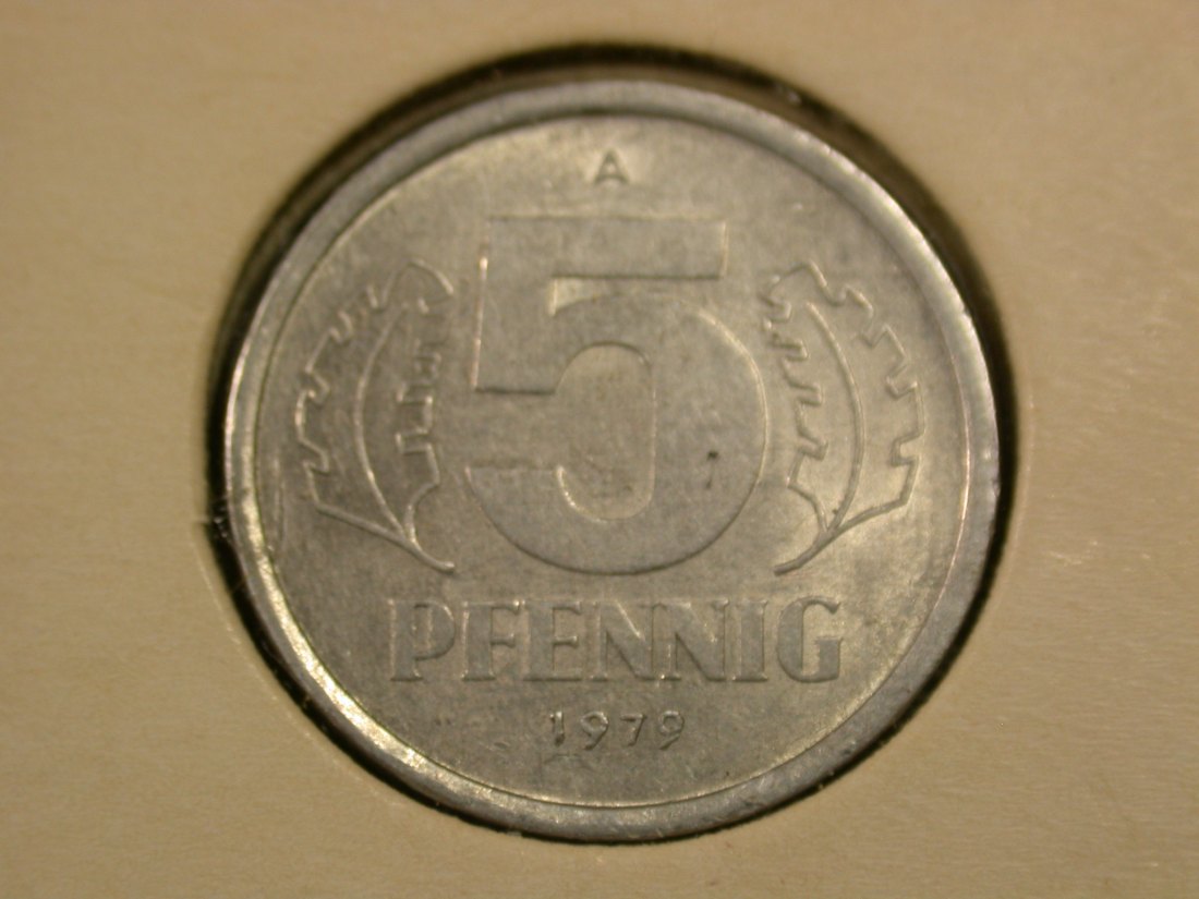  F04  DDR  5 Pfennig 1979 in vz-st  Originalbilder   