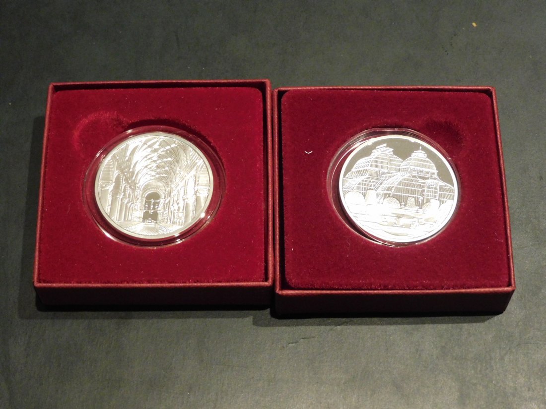 AUSTRIA 2X10 EURO 2003-2008.GRADE-PLEASE SEE PHOTOS.