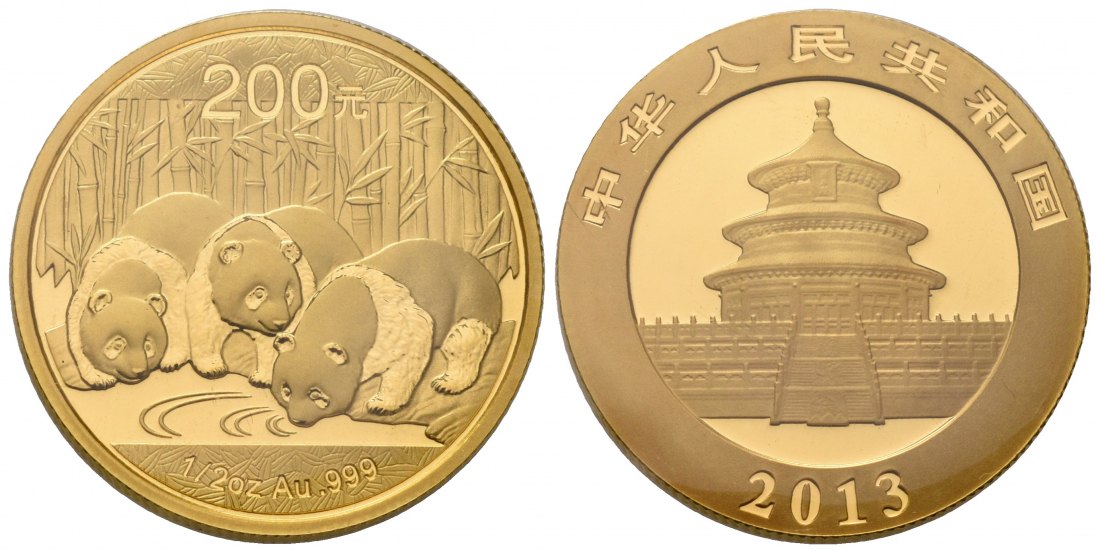 PEUS 7037 China 15,55 g Feingold. Drei Pandas am Ufer 200 Yuan GOLD 1/2 Unze 2013 Uncirculated (eingeschweißt)