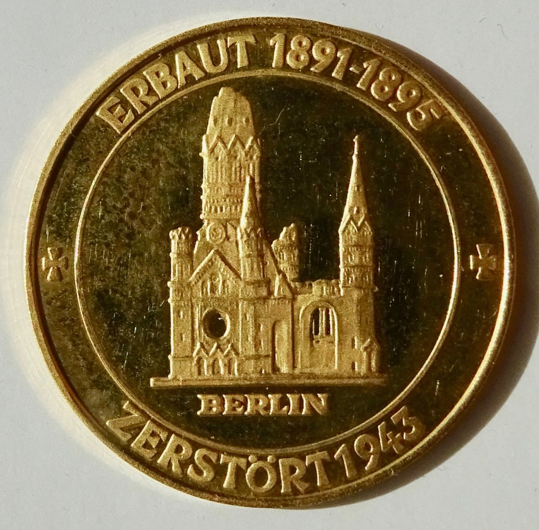  Berlin 1959 Nachkriegs- Goldmedaille Jeton zum Wiederaufbau der Gedächtniskirche.   
