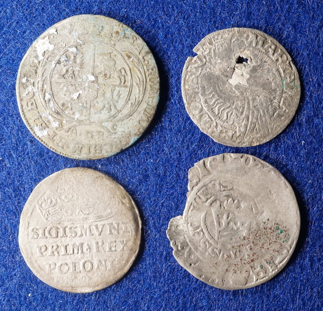  Konvolut: 4 Silbermünzen ab Mittelalter mit Fehlern   