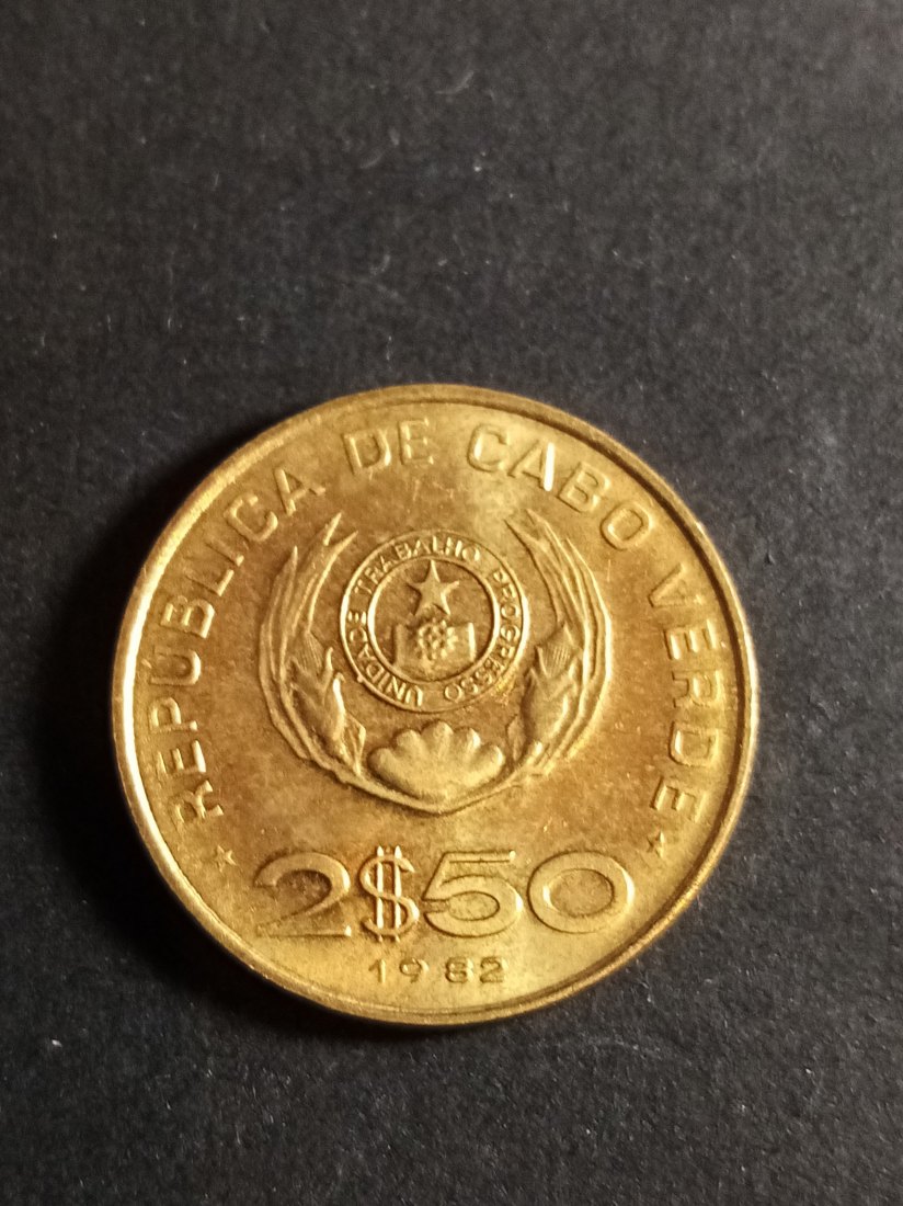  Cap Verde - 2,50 Escudos 1982   