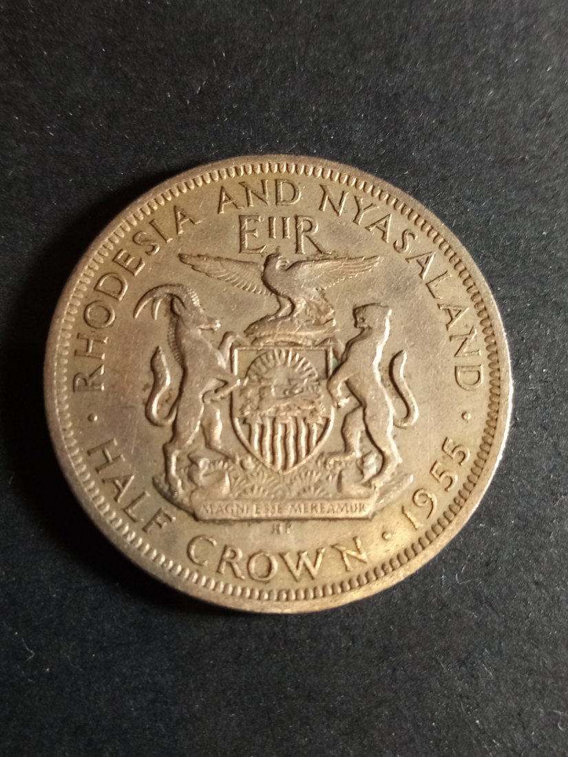  Rhodesia and Nyasaland - 1/2 Crown 1955   