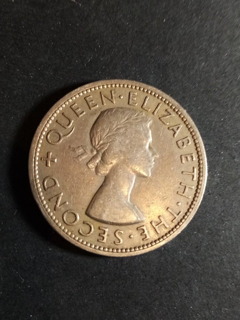  Rhodesia and Nyasaland - 1/2 Crown 1955   