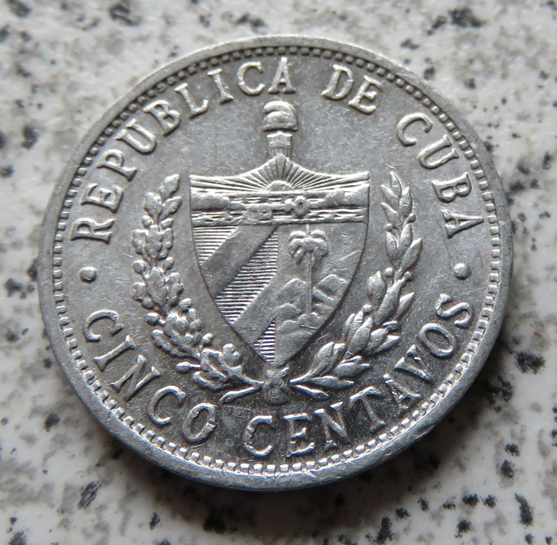  Cuba 5 Centavos 1971   