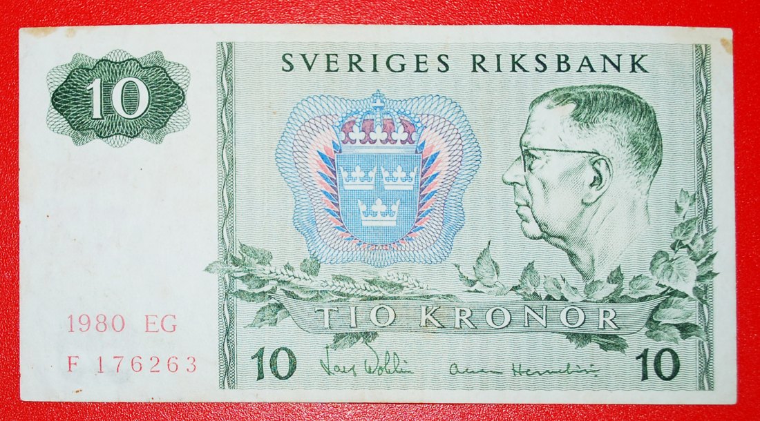 * AURORA BOREALIS: SWEDEN ★ 10 CROWNS 1980! Gustaf VI Adolf (1950-1973) LOW START ★ NO RESERVE!