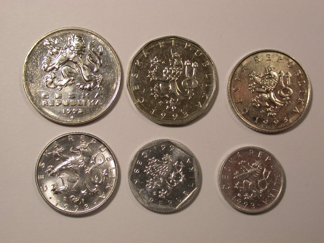  Lots -50-  Tschechien Kursmünzen 1993  6 Stück verschieden vz bis f.ST  Orginalbilder   