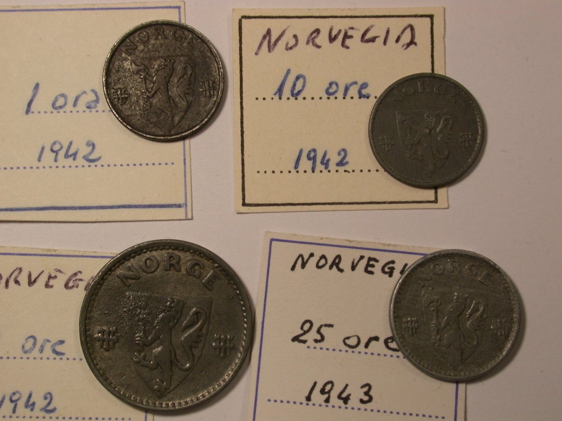  Lots -57-  Norwegen 4 Münzen 1942 u. 1943  Orginalbilder   