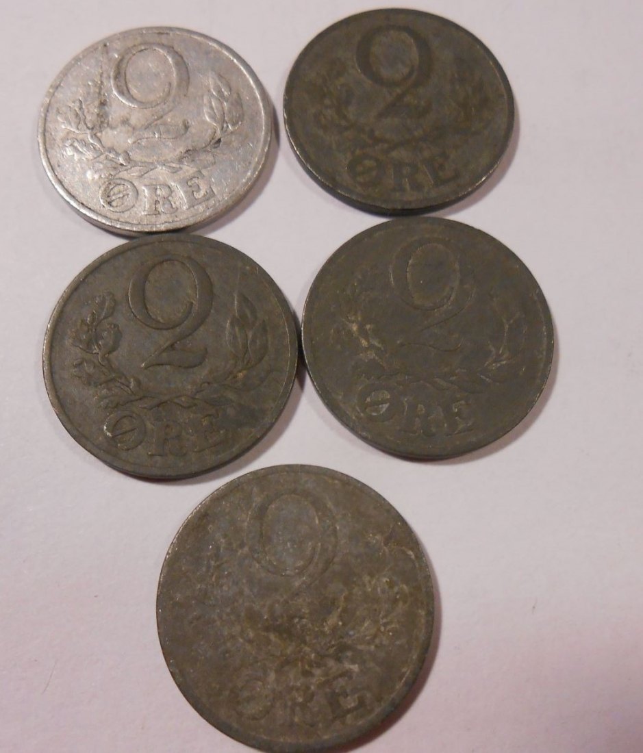  e.35 Dänemark 2 Öre 1941, 1942, 2x 1943 und 1945   