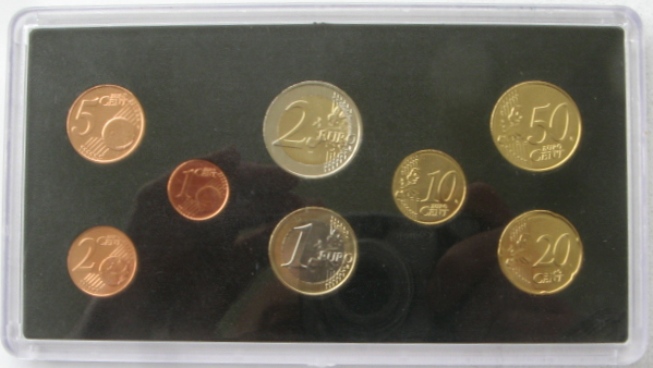  2009, Griechenland, komplettes 8-UNC-Euromünzen Satz: 1 Eurocent-2 Euro,  Platikkapsel   