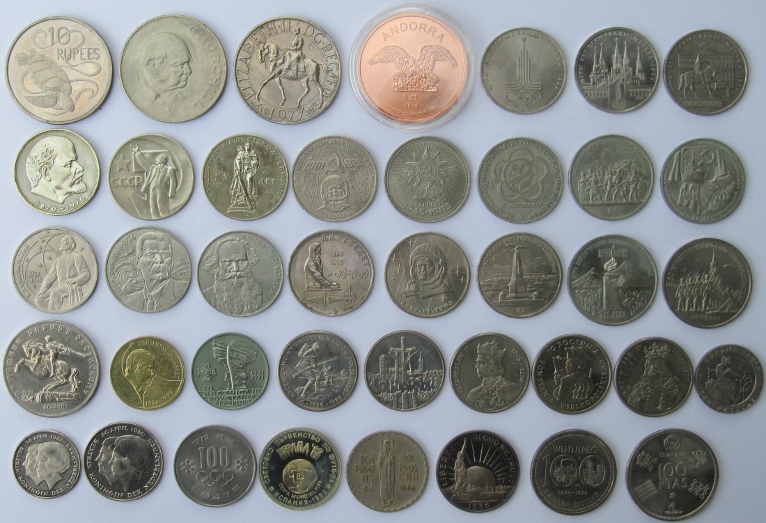  Lot aus 40 verschiedenen Kupfer-Nickel-Gedenkmünzen aus aller Welt   