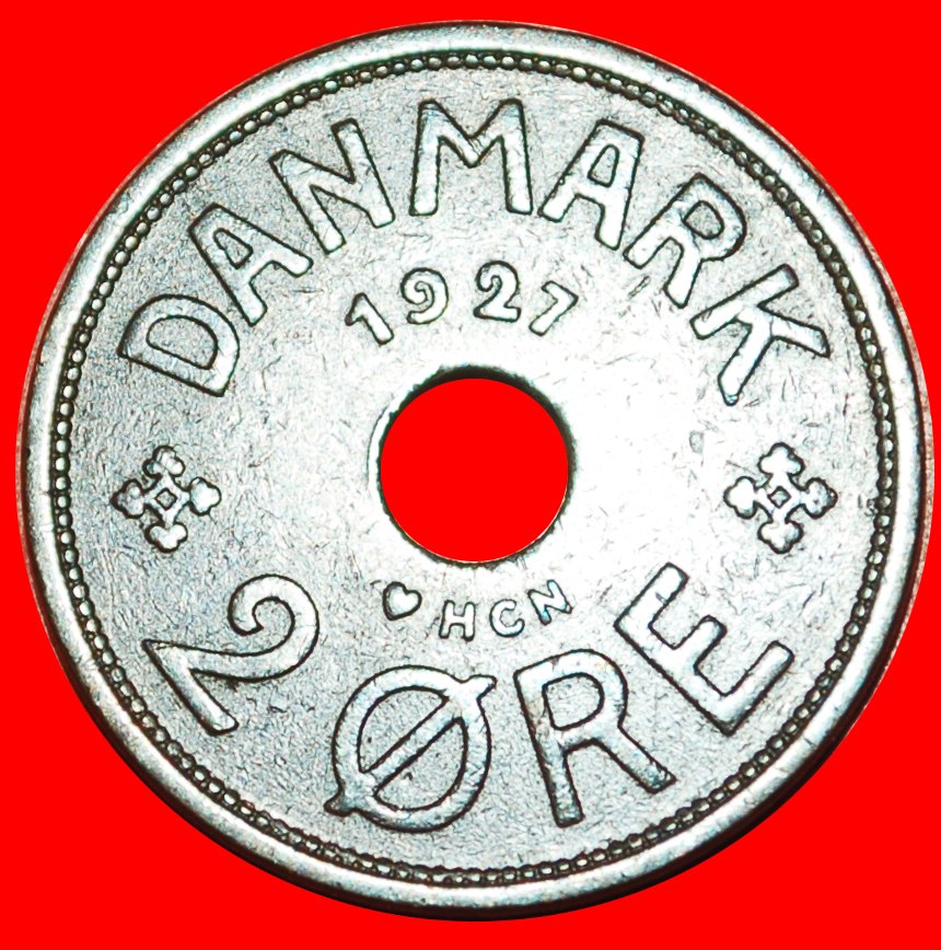 * HOLE (1926-1940): DENMARK ★ 2 ORE 1927! Christian X (1912-1947) LOW START ★ NO RESERVE!