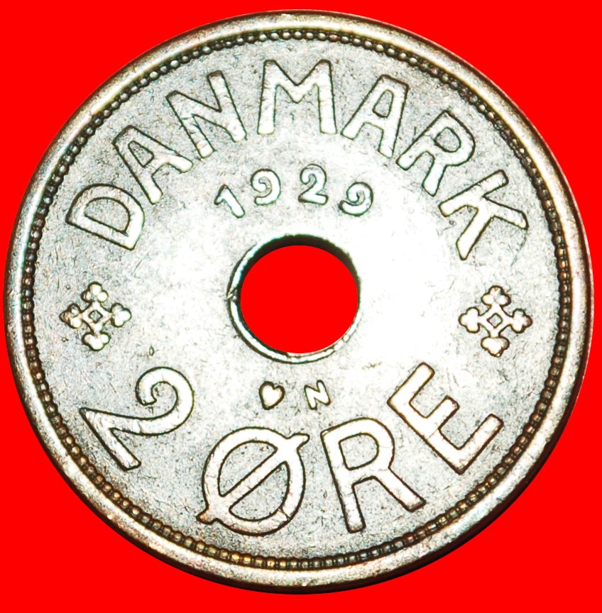 * HOLE (1926-1940): DENMARK ★ 2 ORE 1929! Christian X (1912-1947) LOW START ★ NO RESERVE!
