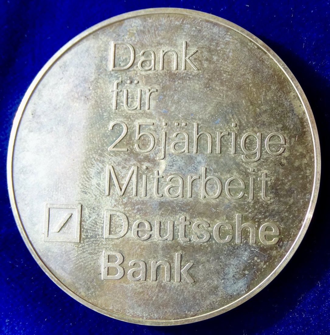  Berlin, Deutsche Bank Silber- Prämienmedaille o.J. zum 25. Dienstjubiläum   