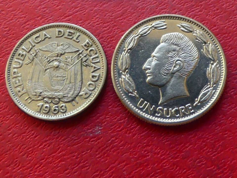  2 Münzen aus Ecuador 50 Centavos und 1 Sucre   