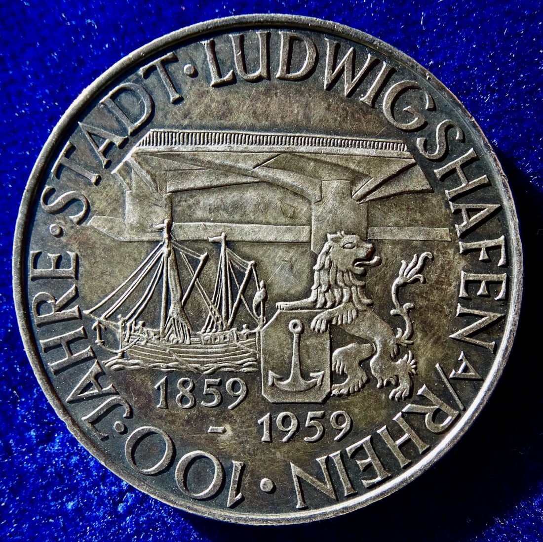  Ludwigshafen am Rhein 1859 - 1959 Silber- Medaille 100 Jahre Stadt der Chemie   