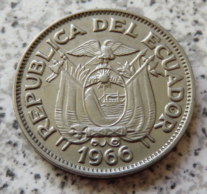  Ecuador 20 Centavos 1966   