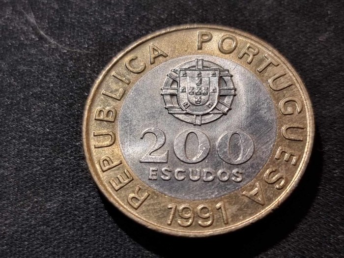  Portugal 200 Escudos 1991 VZ   