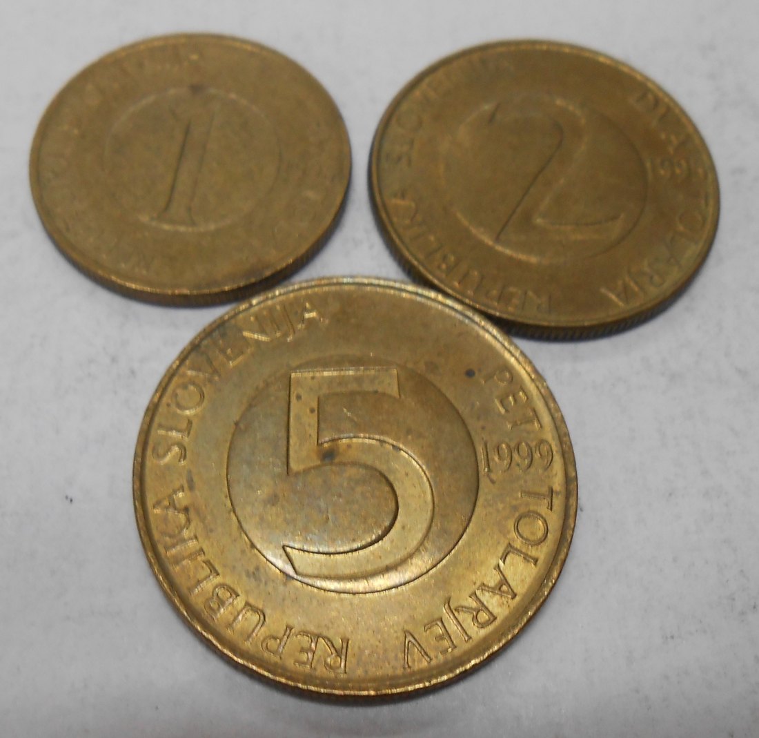 M.50.Slowenien, 3er Lot, 1 Tolar 1996, 2 Tolarja 1995, 5 Tolarjev 1999