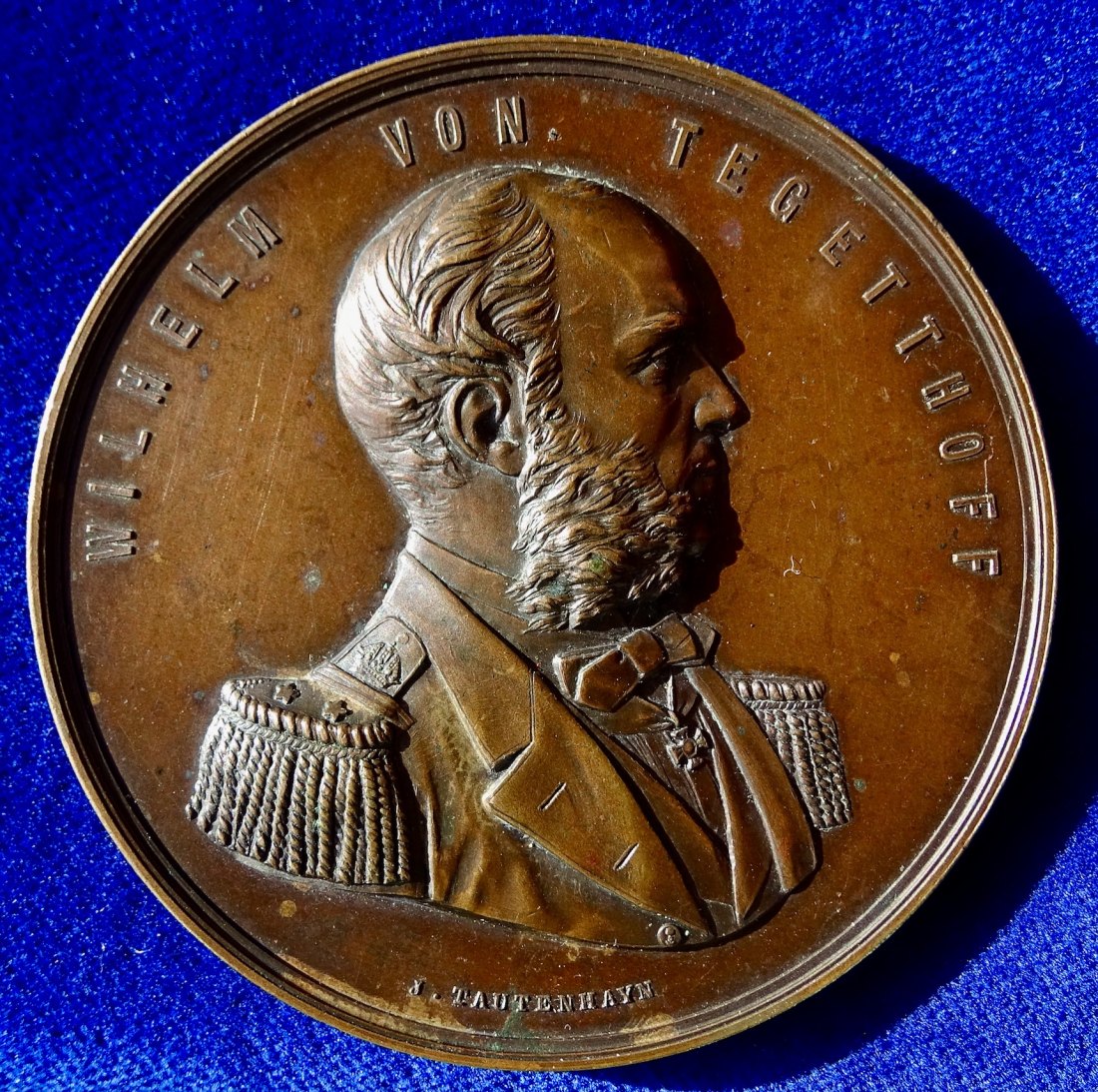  Pola, Österreich-Ungarn, heute Pula in Kroatien, Medaille 1877 zur Errichtung des Tegetthoff Denkmal   
