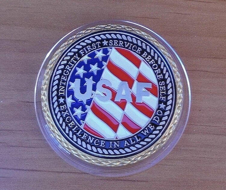  Militaria Auszeichnung Medaille Münze USA USAF United States Air Force Veteran NEU!   